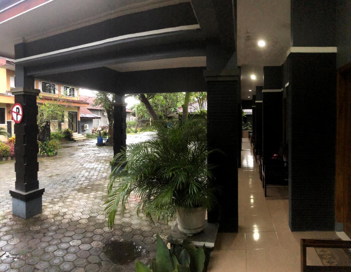 Grafika Hotel Dan Resto Gombong  外观 照片
